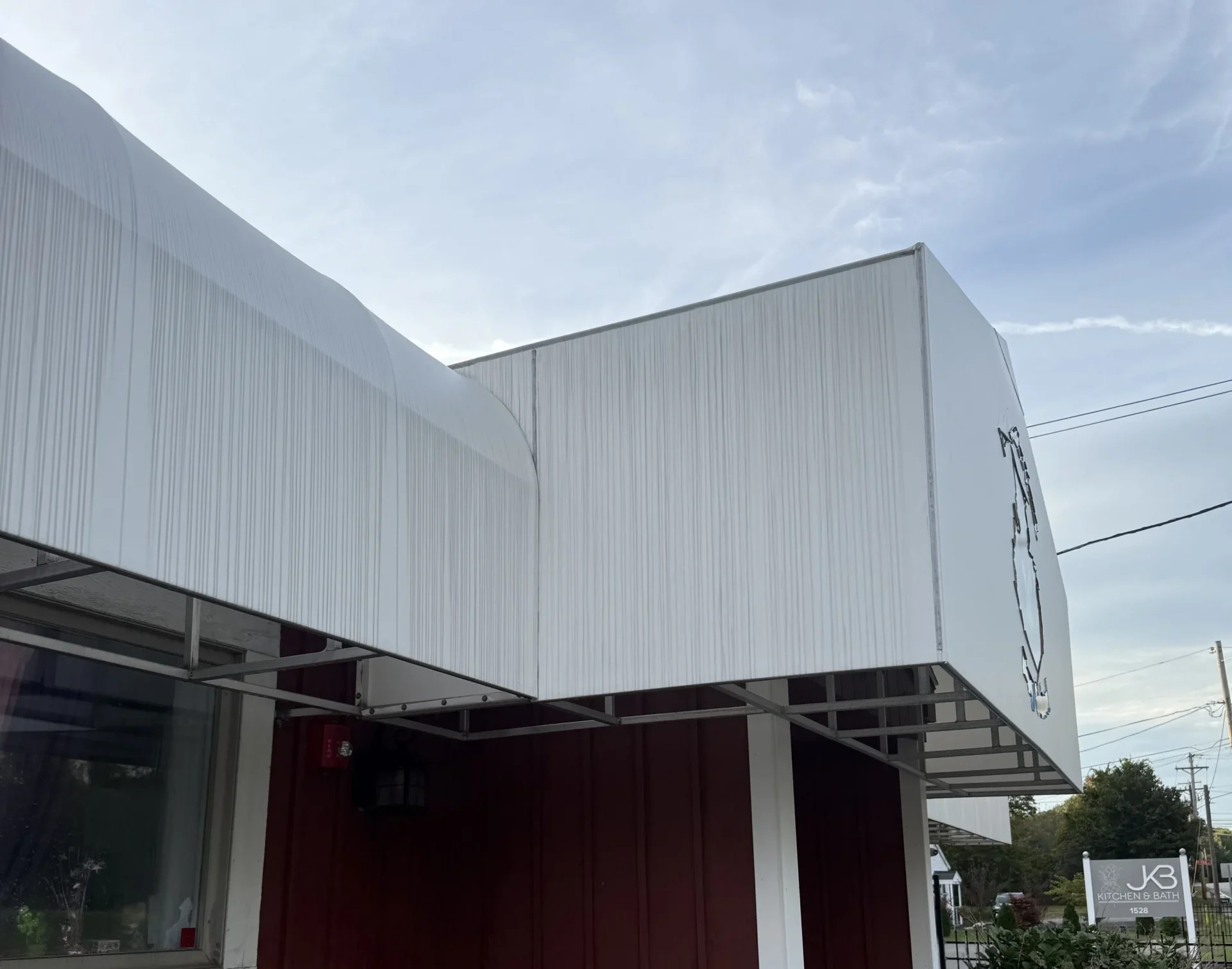 Commercial Pressure Washing Westerly RI – New England Exterior Renewal